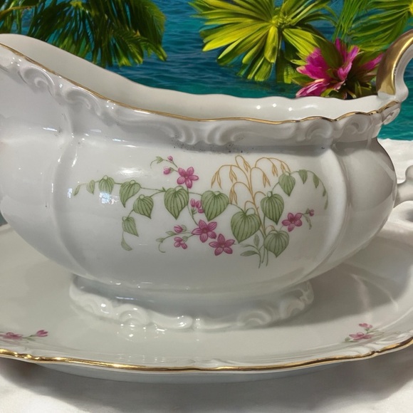 Vintage Edelstein Bavarian Maria Theresia Bianca Pattern 80 yr Anvsry Gravy Bowl - Picture 2 of 14
